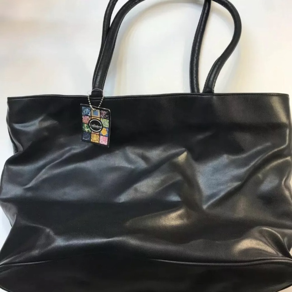 Kenneth Cole Unlisted Shoulder handbag NWT